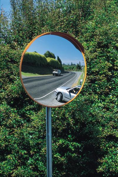 STAINLESS STEEL ANTI-VANDAL MIRROR – 450MM