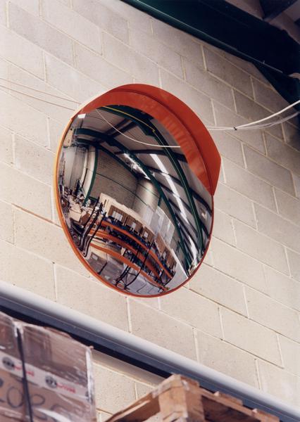 STAINLESS STEEL ANTI-VANDAL MIRROR – 600MM