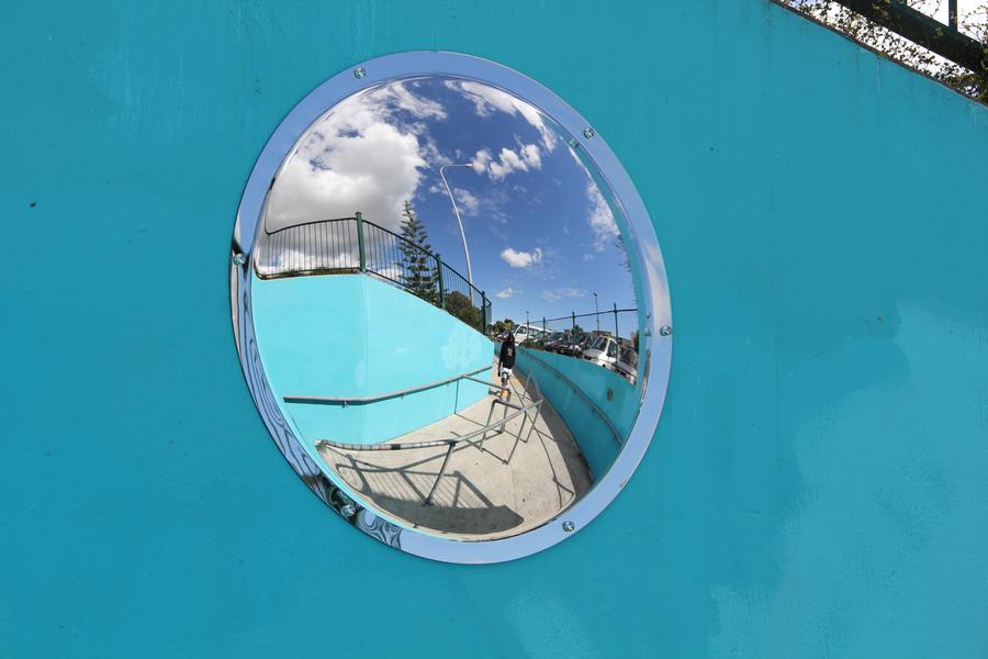 STAINLESS STEEL WALL DOME MIRROR – 500MM