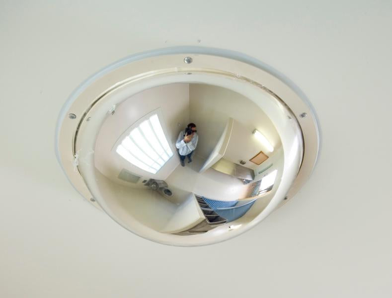 POLYCARBONATE CEILING DOME MIRROR – 450MM